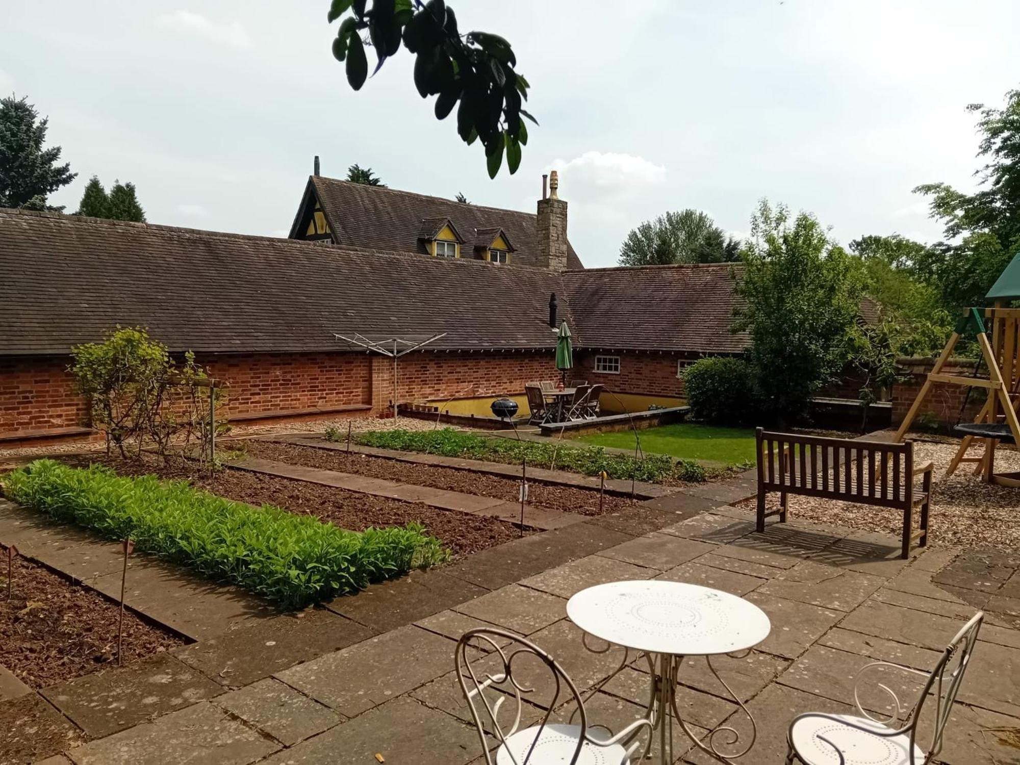 Dovehouse Farm Villa เบอร์มิงแฮม ภายนอก รูปภาพ